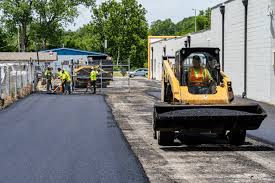 Best Driveway Maintenance Services  in Ecorse, MI